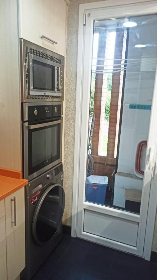 Apartamento En San Sebastian Con Plaza De Parking Gratis Loyola Exterior photo